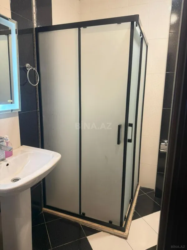 Kirayə verilir 2 otaqlı mənzil 70 m²