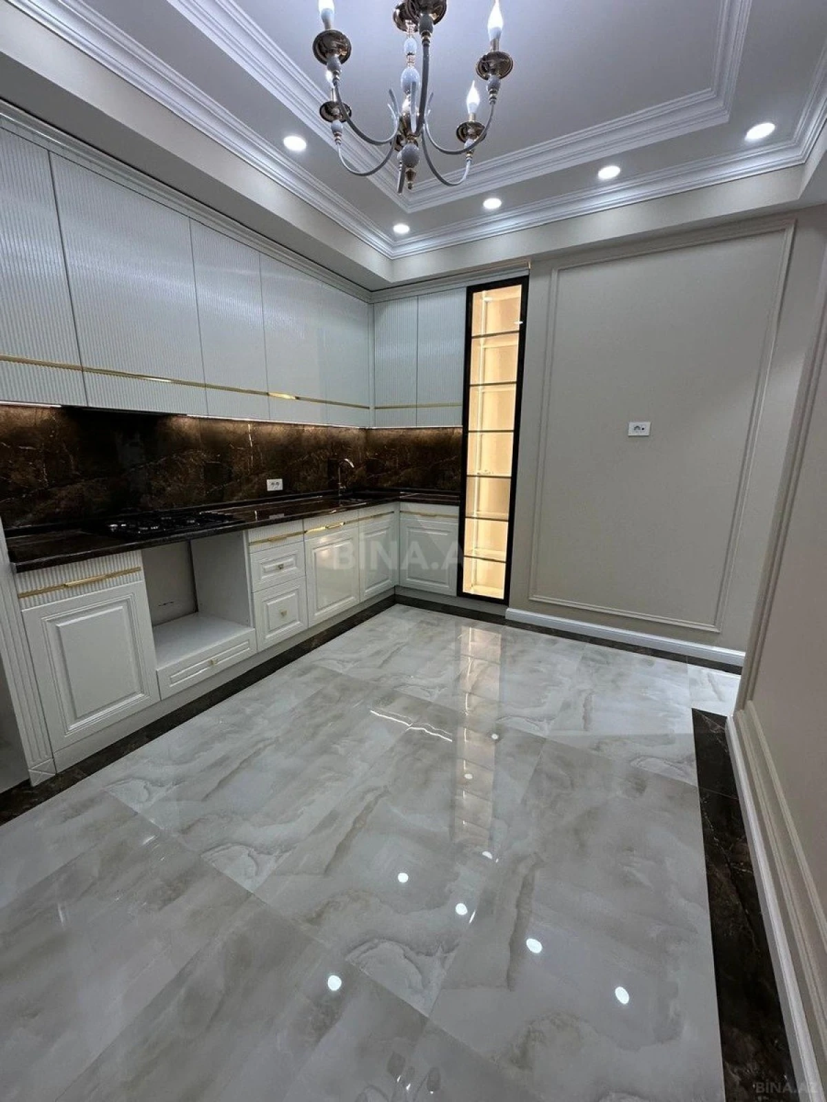 Satılır 3 otaqlı mənzil 90 m²