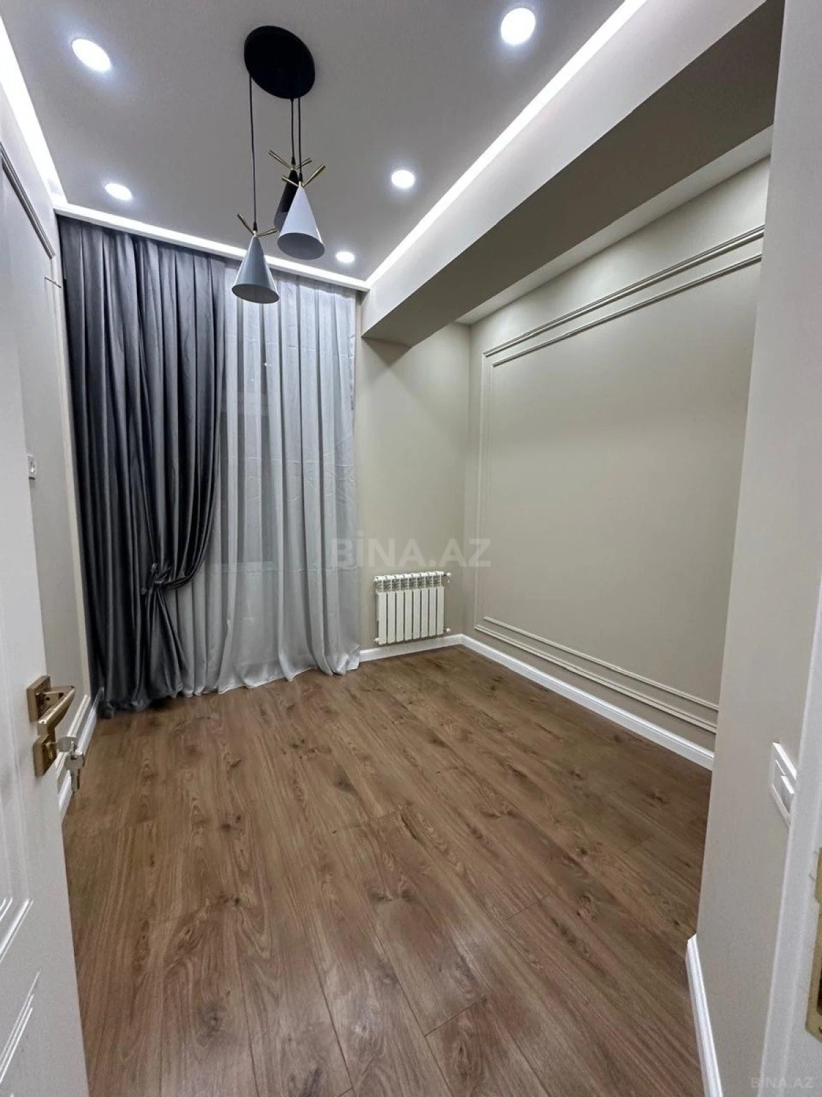 Satılır 3 otaqlı mənzil 90 m²