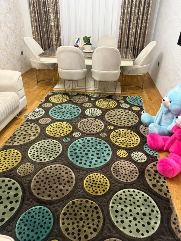 Kirayə verilir 2 otaqlı mənzil 65 m²
