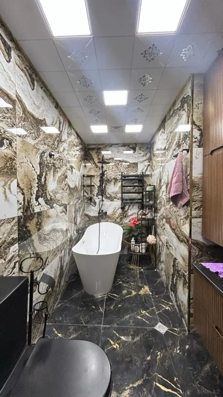 Kirayə verilir 5 otaqlı mənzil 200 m²
