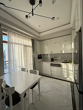 Kirayə verilir 3 otaqlı mənzil 100 m²