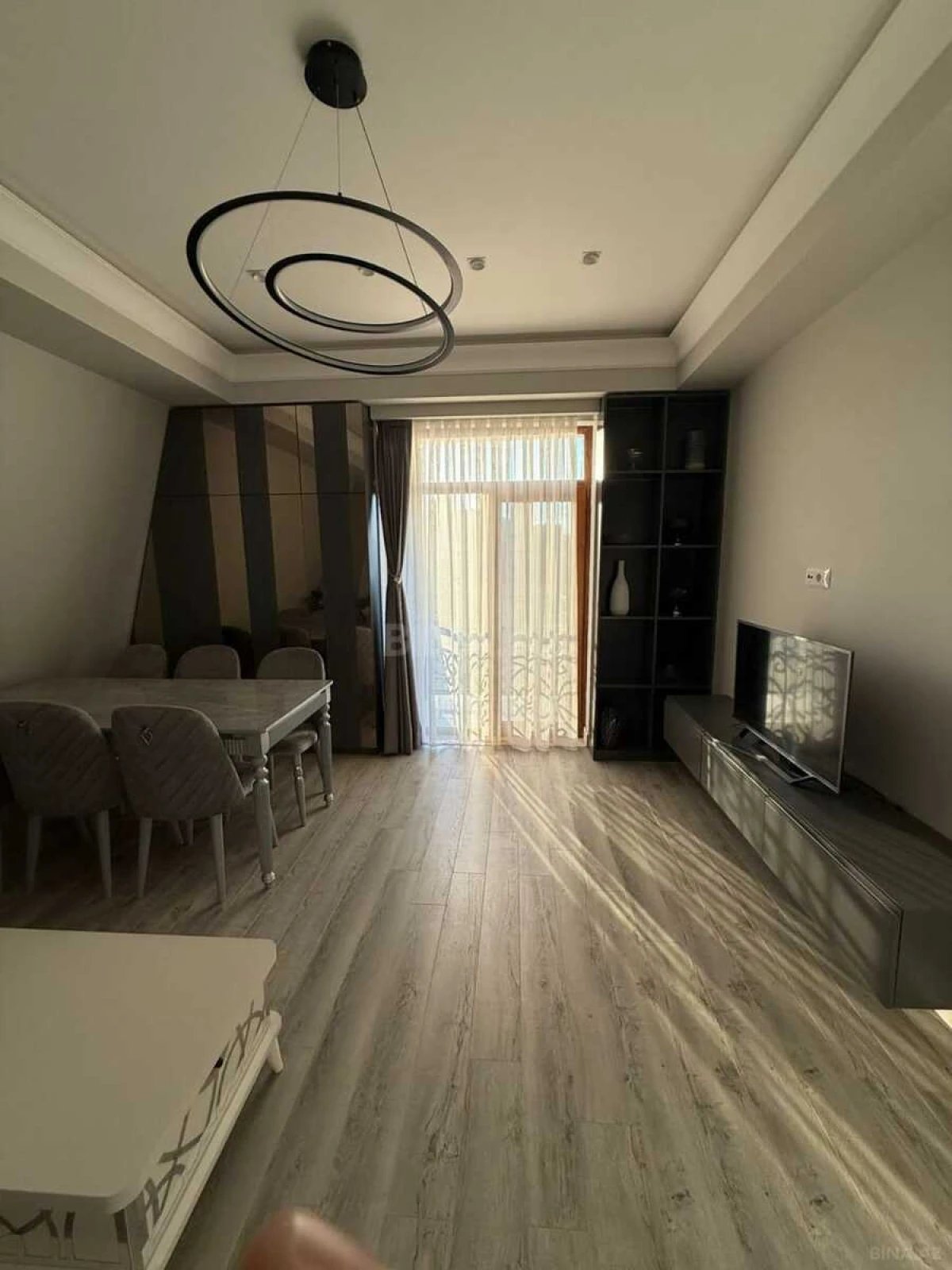 Kirayə verilir 3 otaqlı mənzil 100 m²