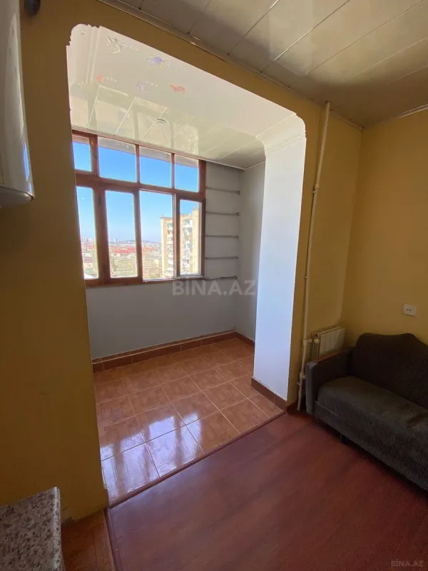 Satılır 4 otaqlı mənzil 101 m²