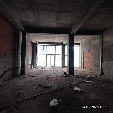 Kirayə verilir obyekt 166 m²