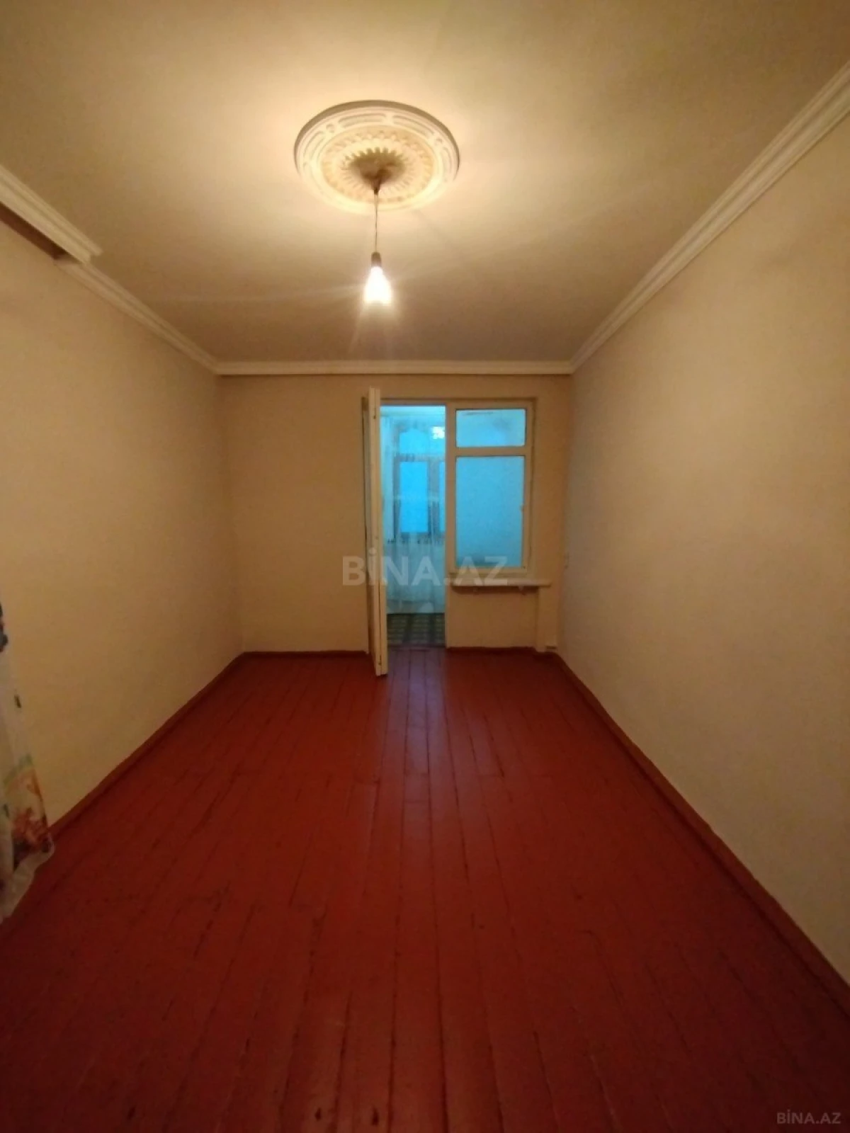 Satılır 1 otaqlı mənzil 28.5 m²
