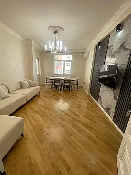 Kirayə verilir 3 otaqlı mənzil 110 m²