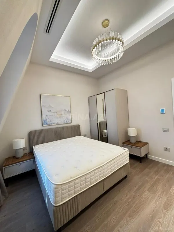 Kirayə verilir 3 otaqlı mənzil 125 m²