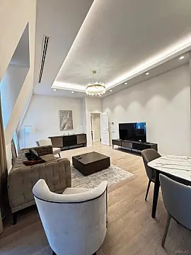 Kirayə verilir 3 otaqlı mənzil 125 m² — Bakı 3 otaq 125.00 m²