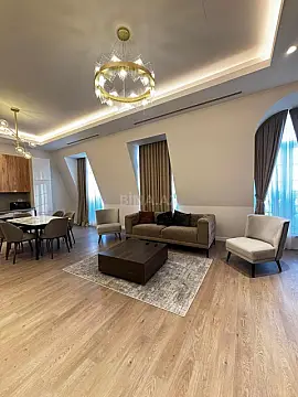 Kirayə verilir 3 otaqlı mənzil 125 m²