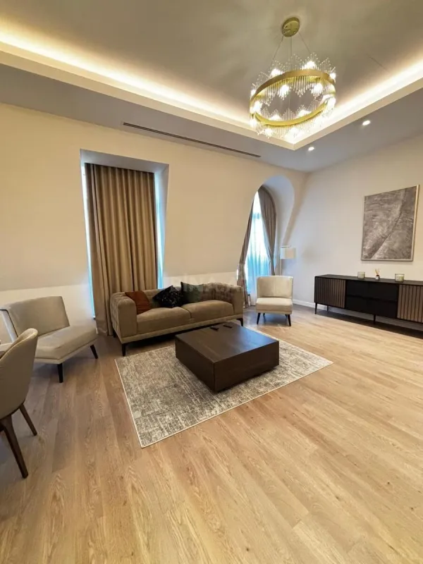 Kirayə verilir 3 otaqlı mənzil 125 m²