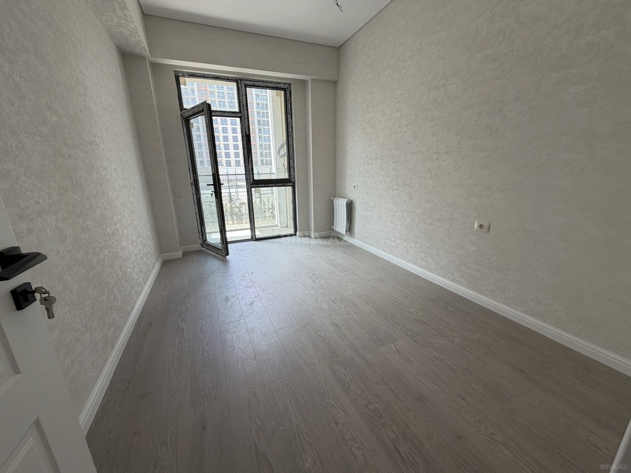 Satılır 3 otaqlı mənzil 72 m²