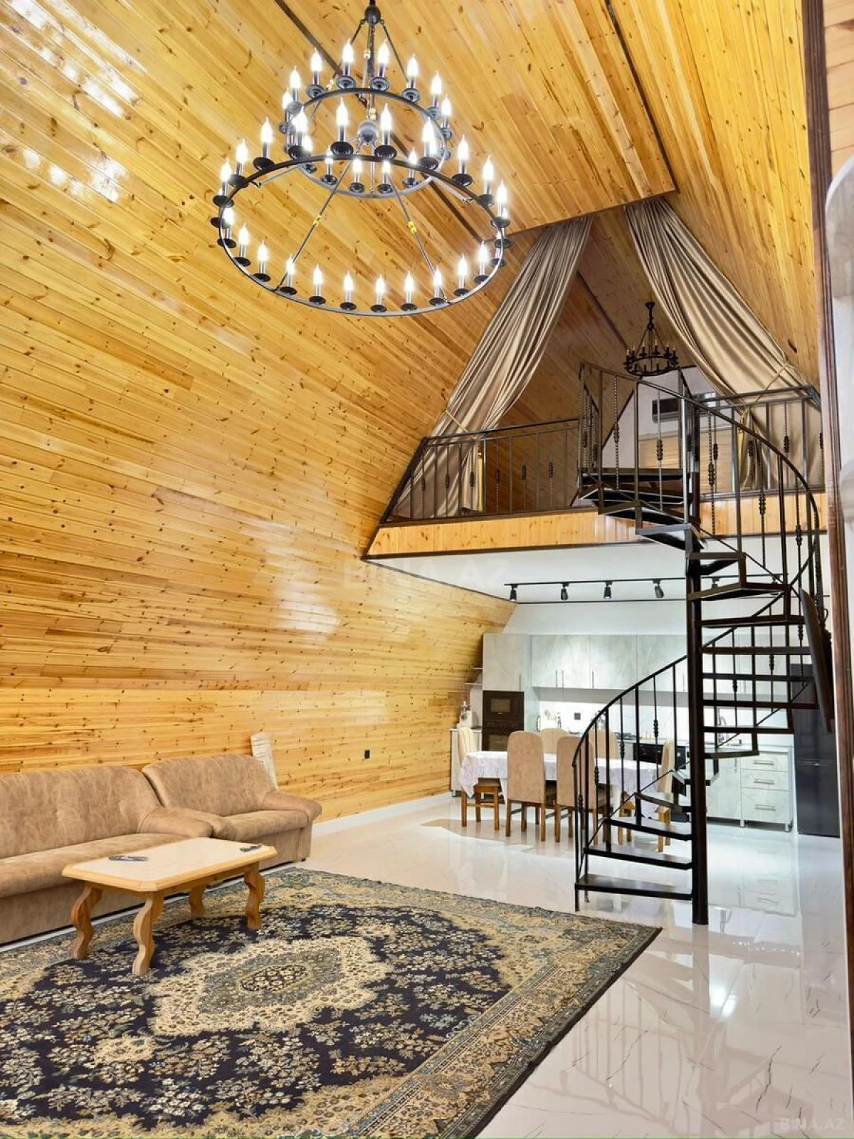 Kirayə verilir 4 otaqlı həyət evi 200 m²