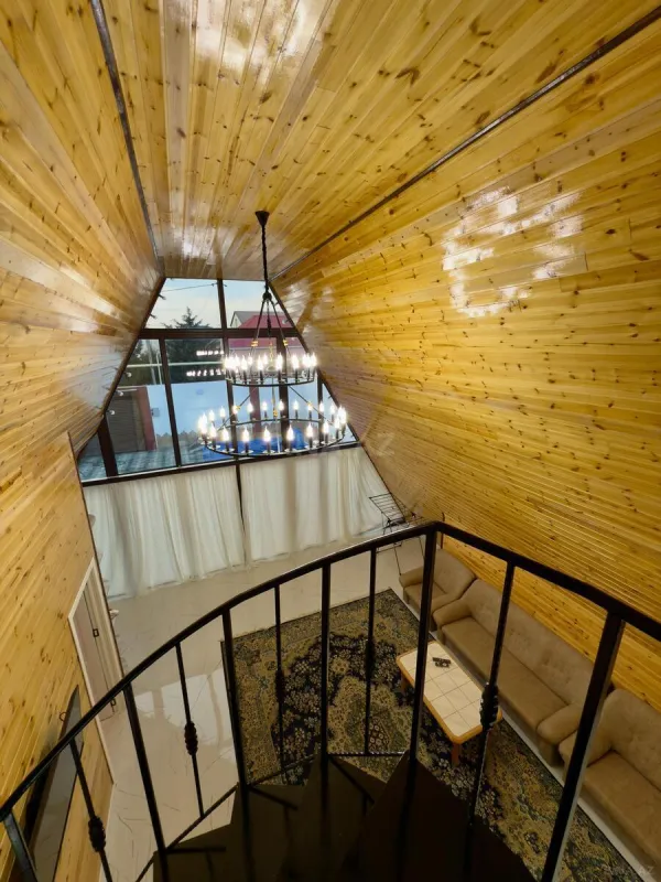 Kirayə verilir 4 otaqlı həyət evi 200 m²