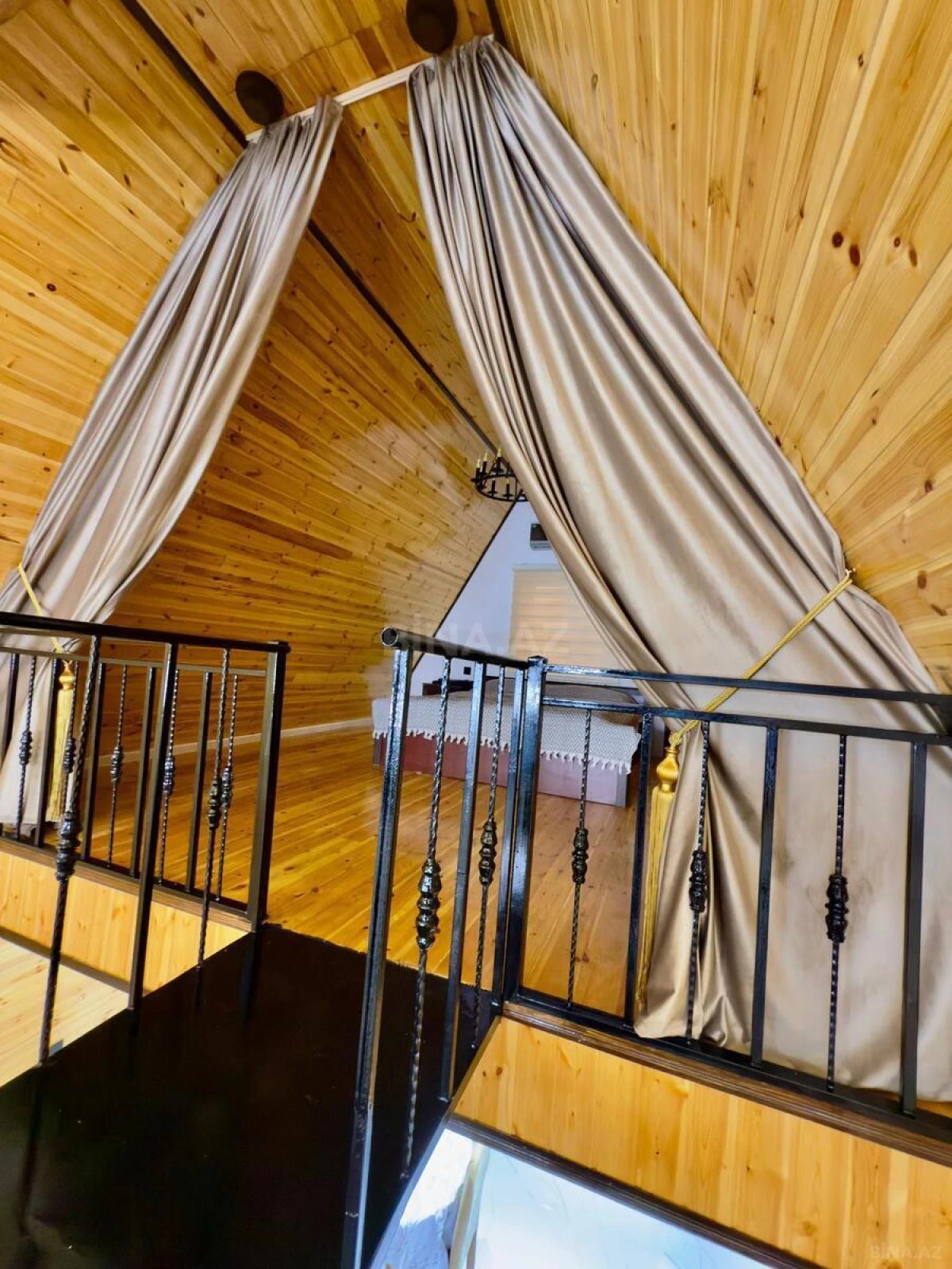 Kirayə verilir 4 otaqlı həyət evi 200 m²