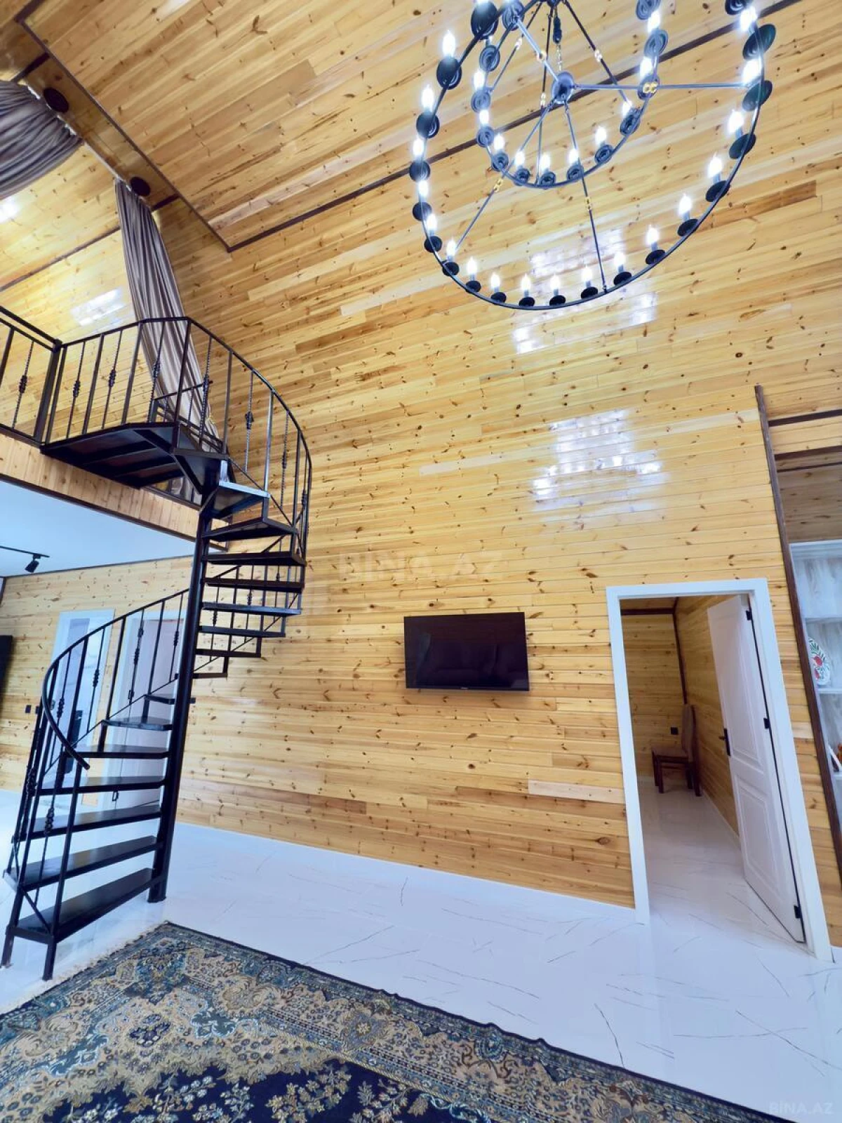 Kirayə verilir 4 otaqlı həyət evi 200 m²