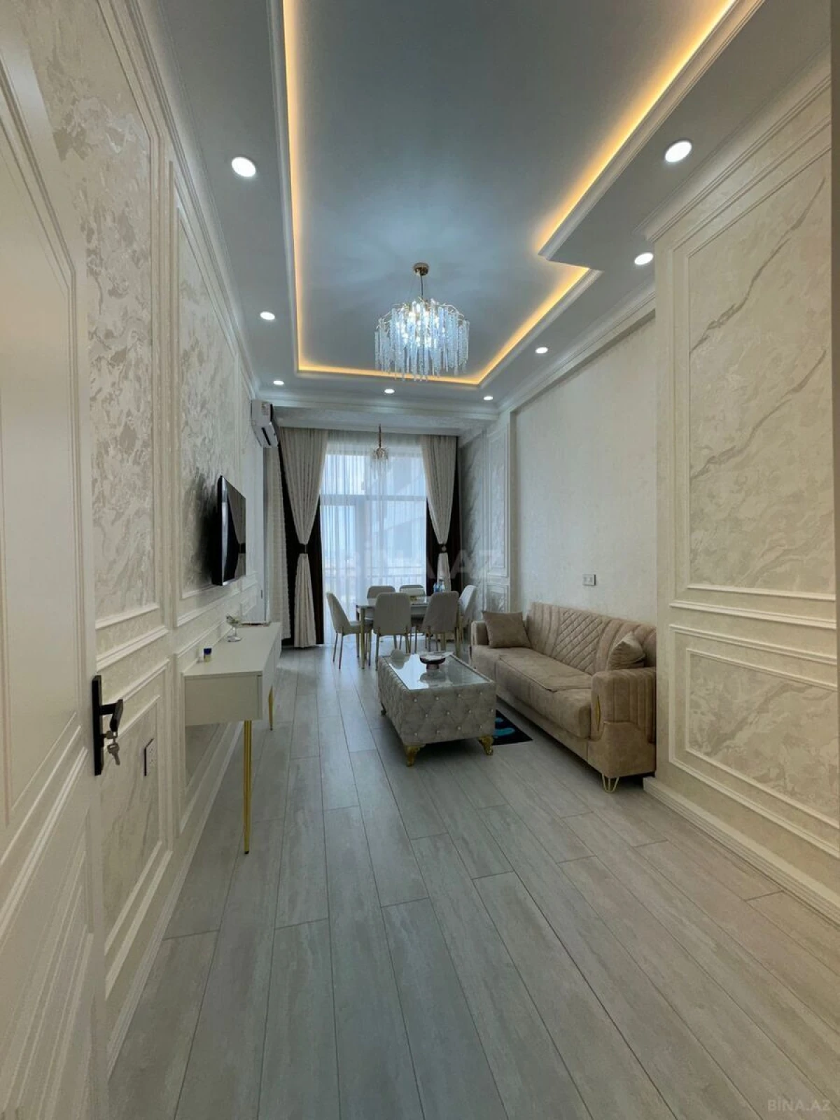 Satılır 2 otaqlı mənzil 61 m²