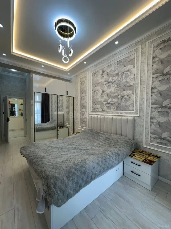 Satılır 2 otaqlı mənzil 61 m²