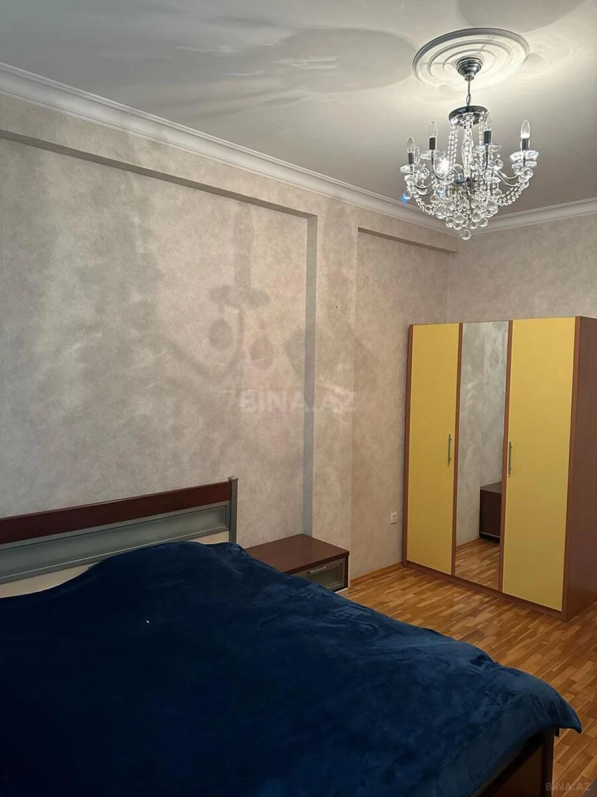 Satılır 3 otaqlı mənzil 128 m²