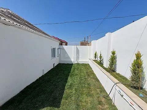 Satılır 4 otaqlı həyət evi 110 m²