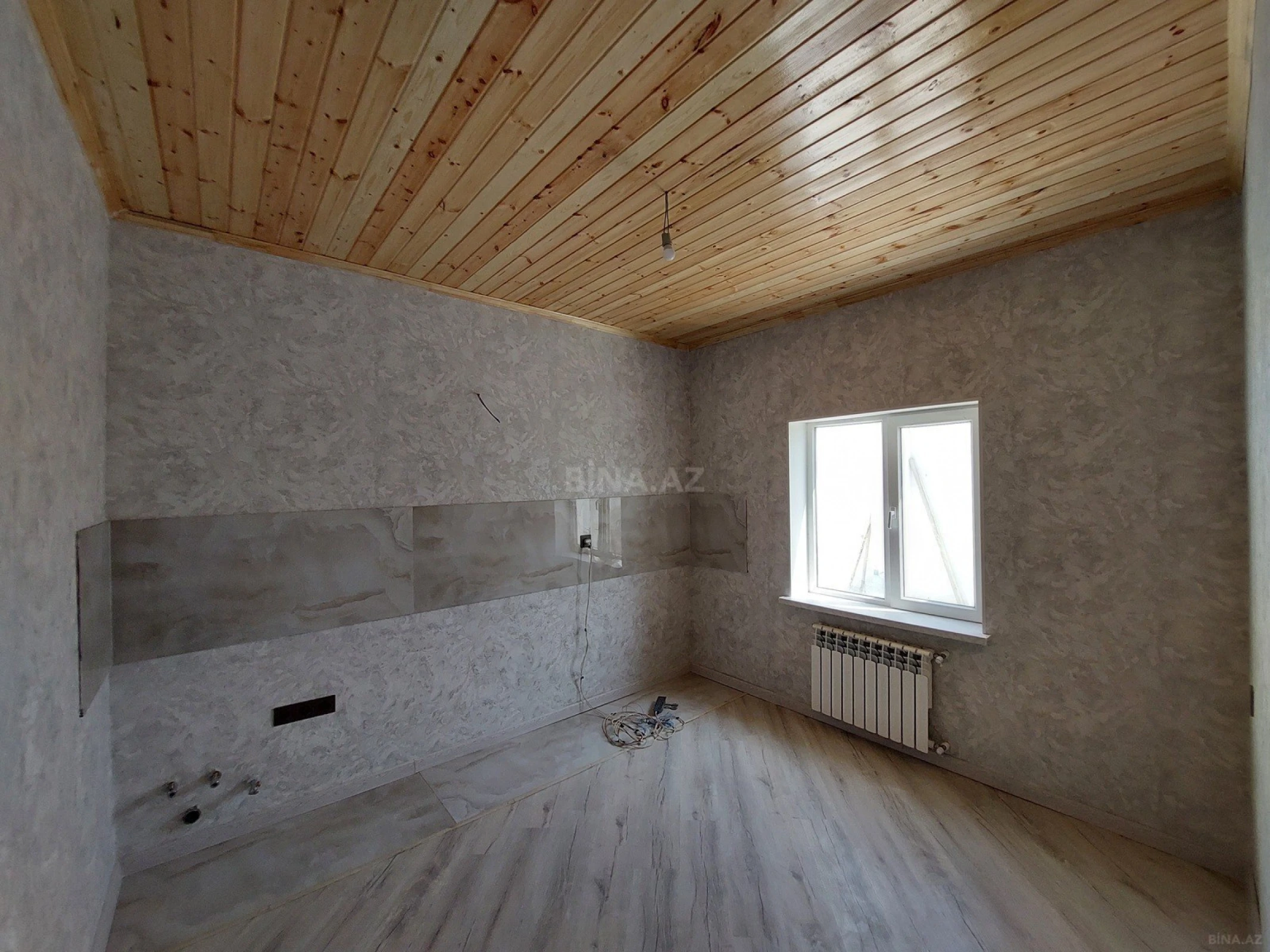 Satılır 4 otaqlı həyət evi 110 m²