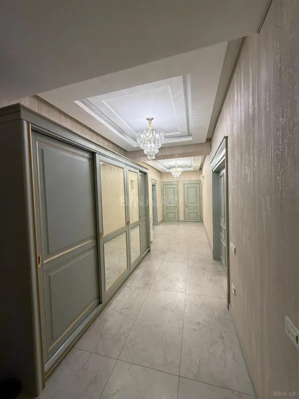 Kirayə verilir 3 otaqlı mənzil 125 m²