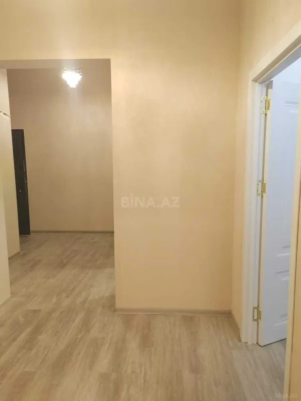 Satılır 3 otaqlı mənzil 82.2 m²