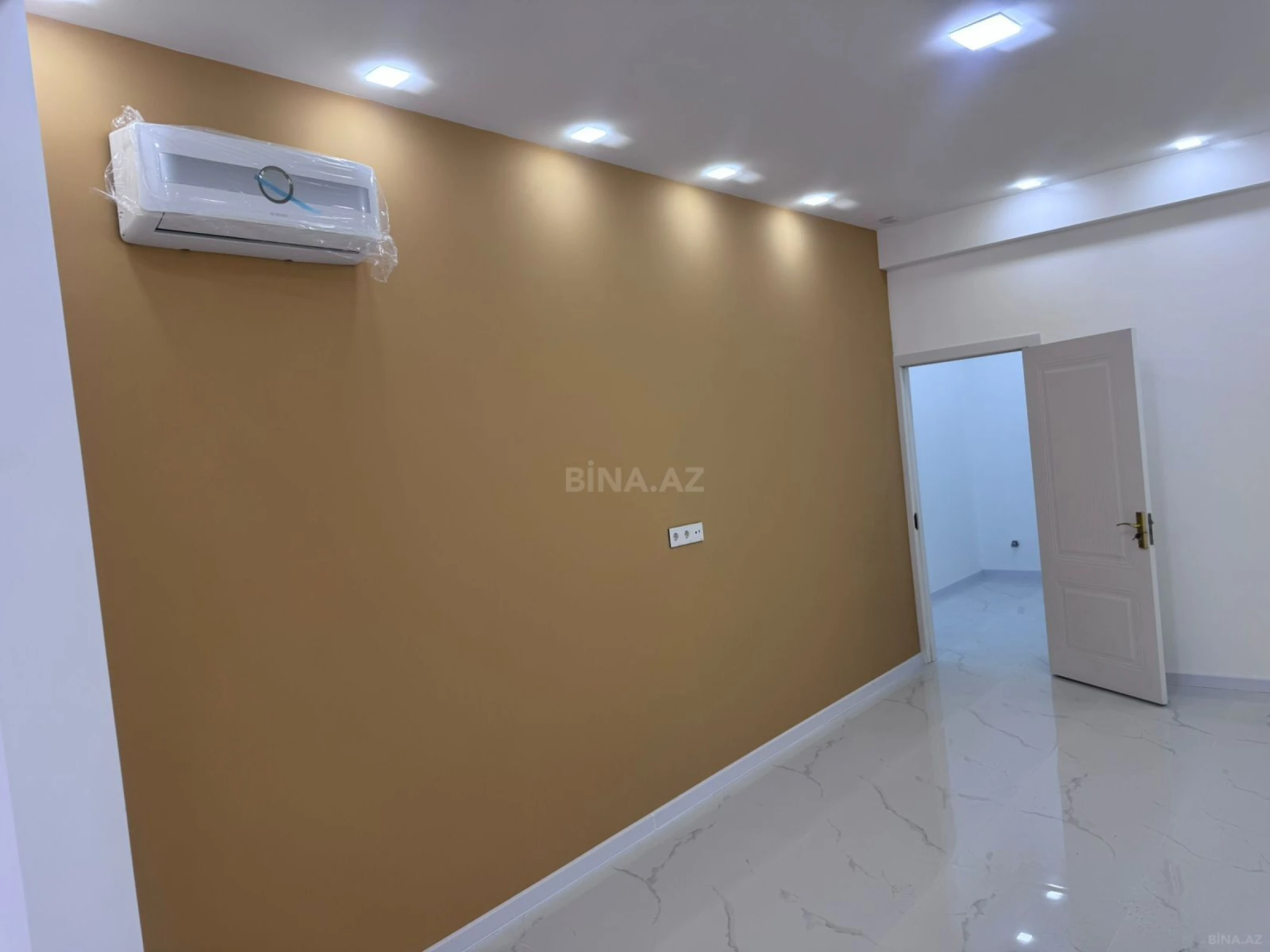 Kirayə verilir 3 otaqlı ofis 115 m²