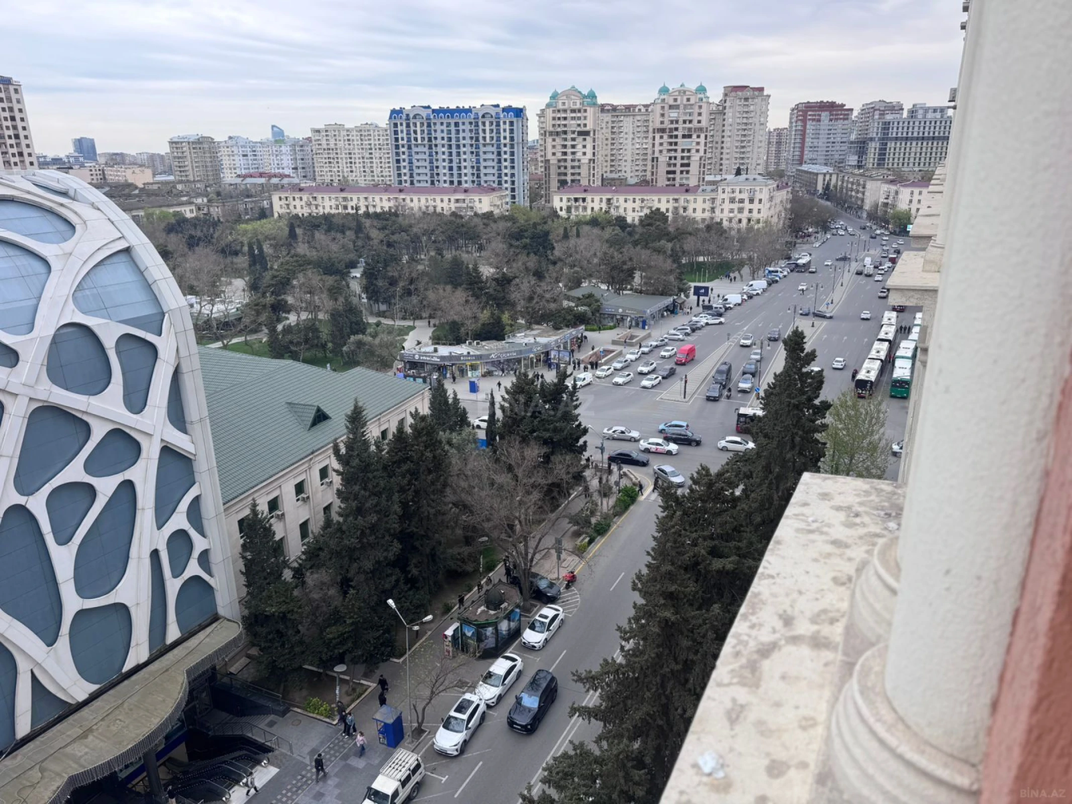 Kirayə verilir 3 otaqlı ofis 115 m²