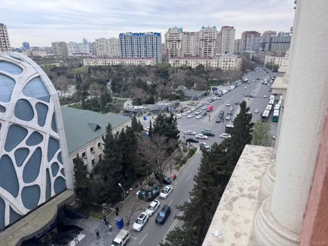 Kirayə verilir 3 otaqlı ofis 115 m²