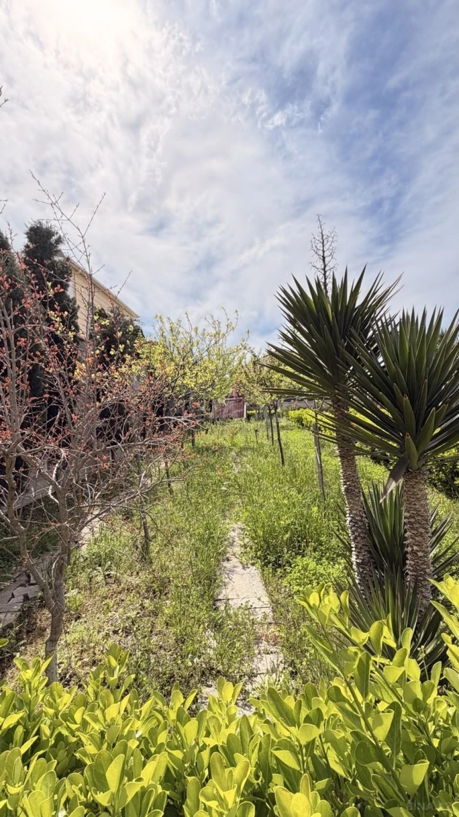 Satılır 4 otaqlı həyət evi 140 m²