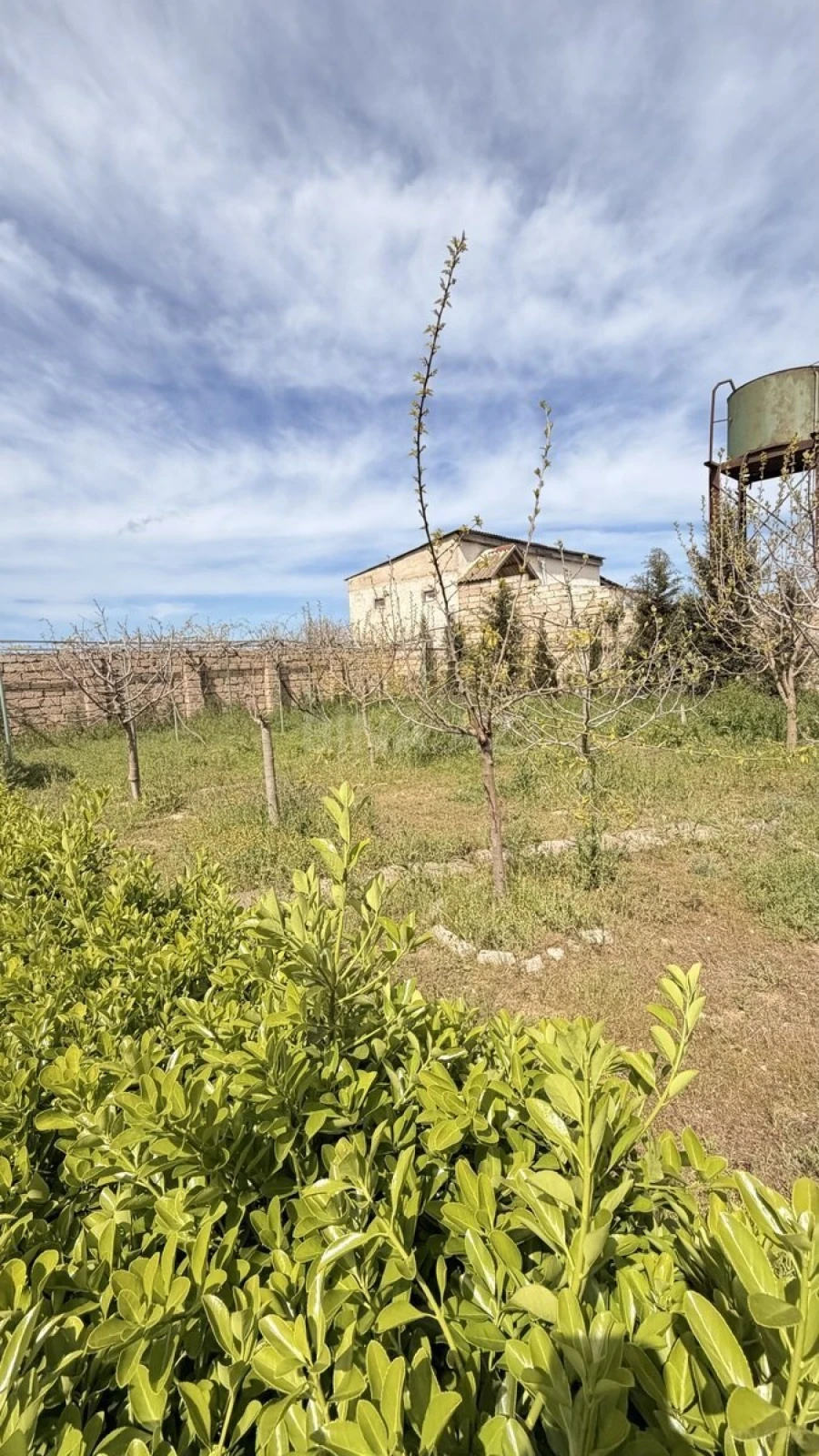 Satılır 4 otaqlı həyət evi 140 m²