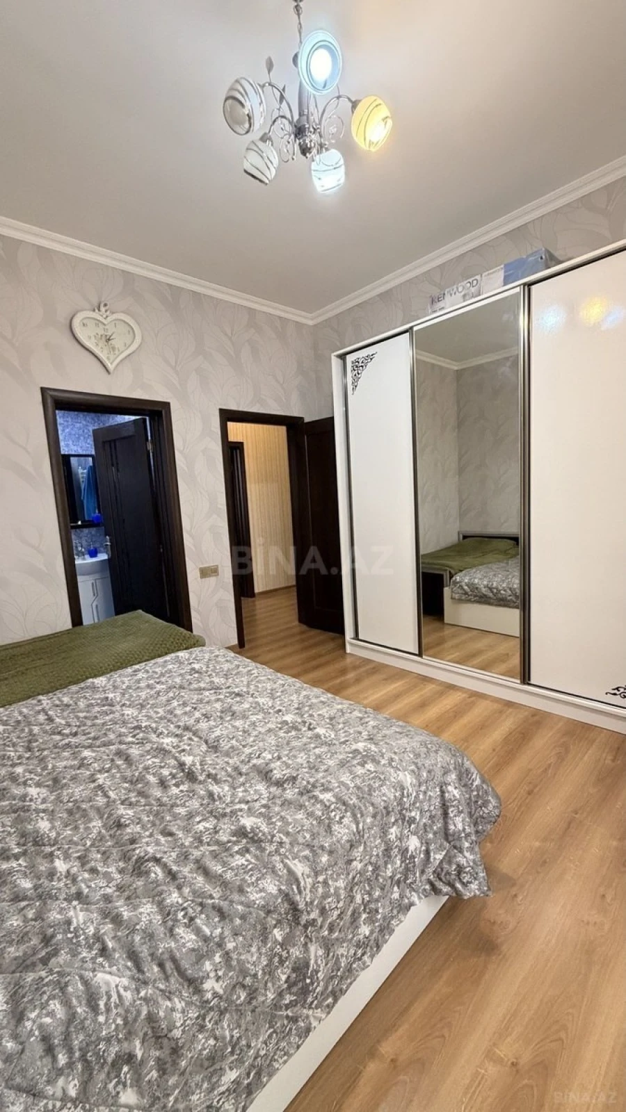 Satılır 4 otaqlı həyət evi 140 m²