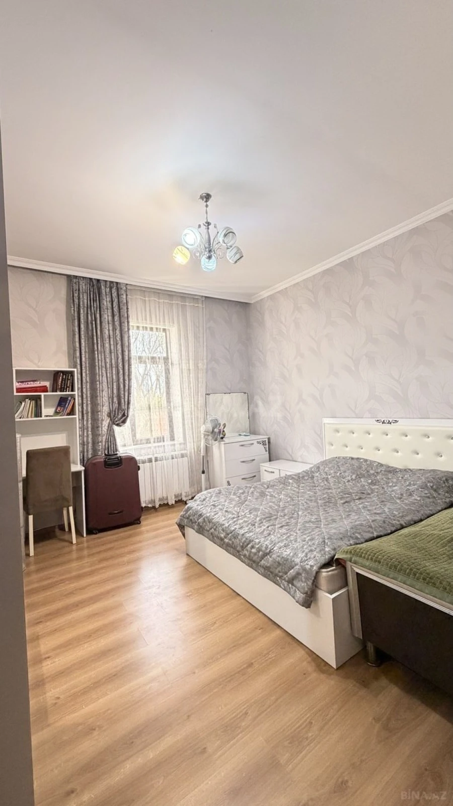 Satılır 4 otaqlı həyət evi 140 m²