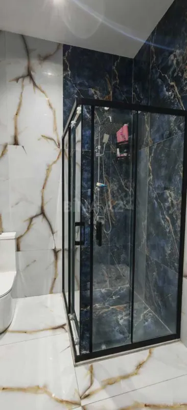 Satılır 4 otaqlı həyət evi 180 m²