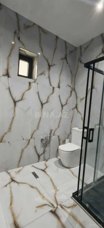 Satılır 4 otaqlı həyət evi 180 m²