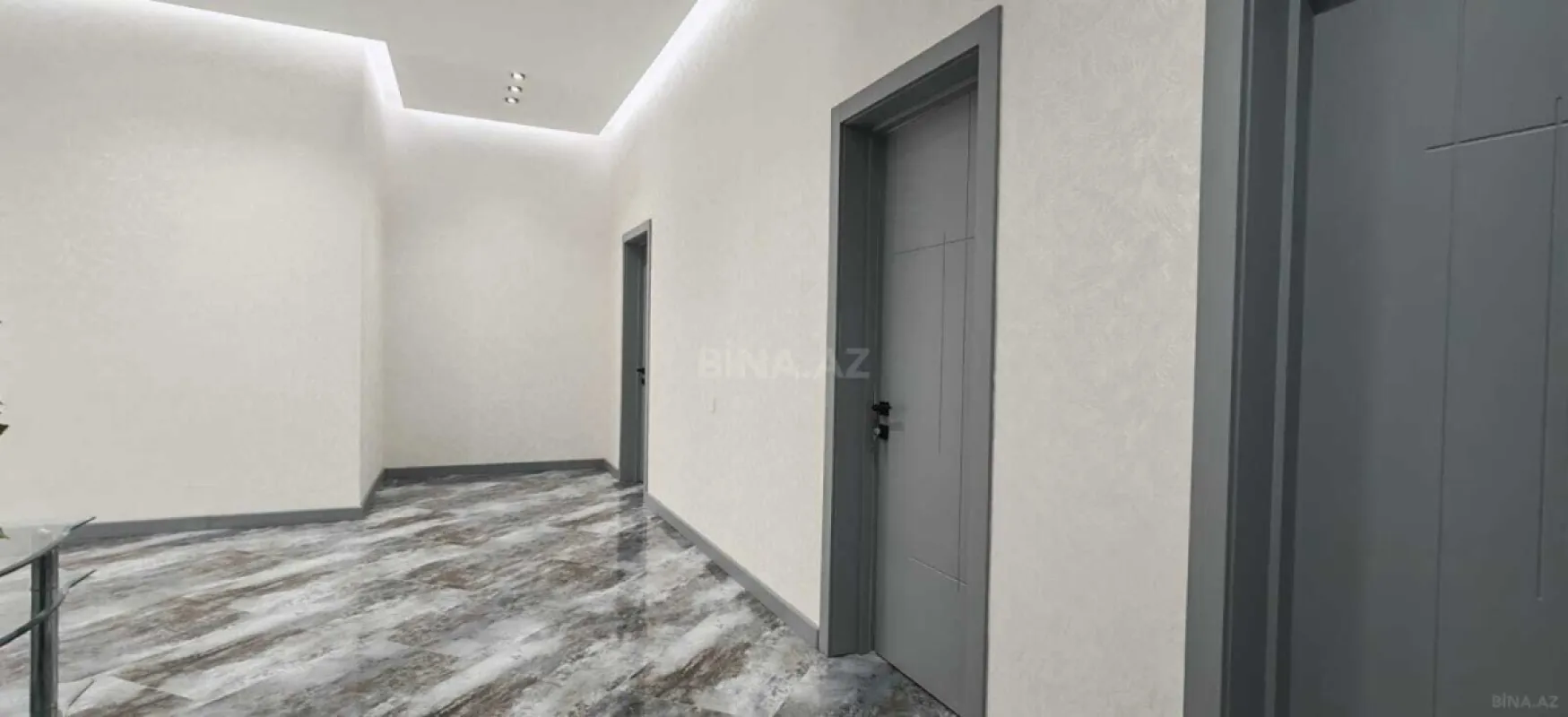 Satılır 4 otaqlı həyət evi 180 m²