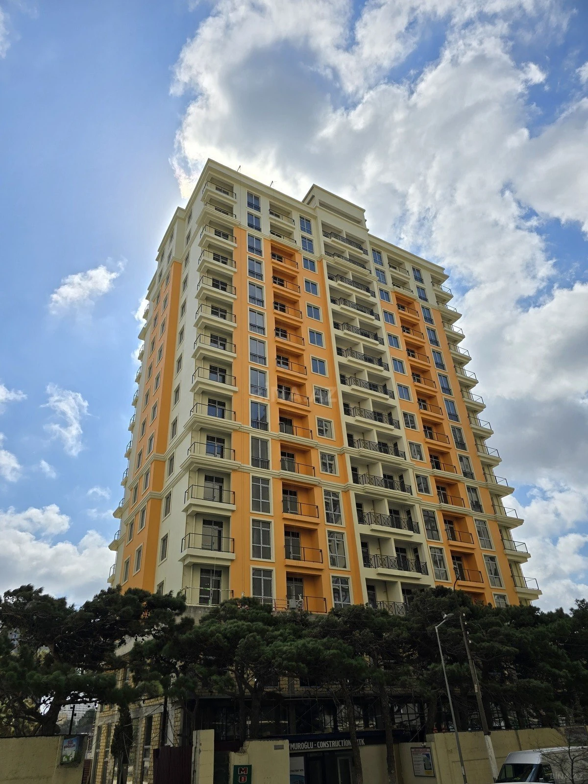Satılır 2 otaqlı mənzil 60 m²