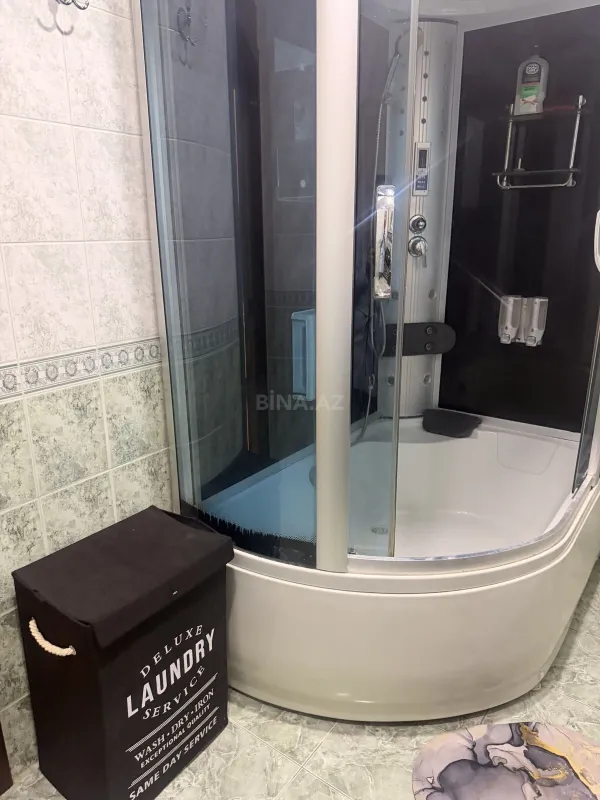 Kirayə verilir 2 otaqlı mənzil 63 m²