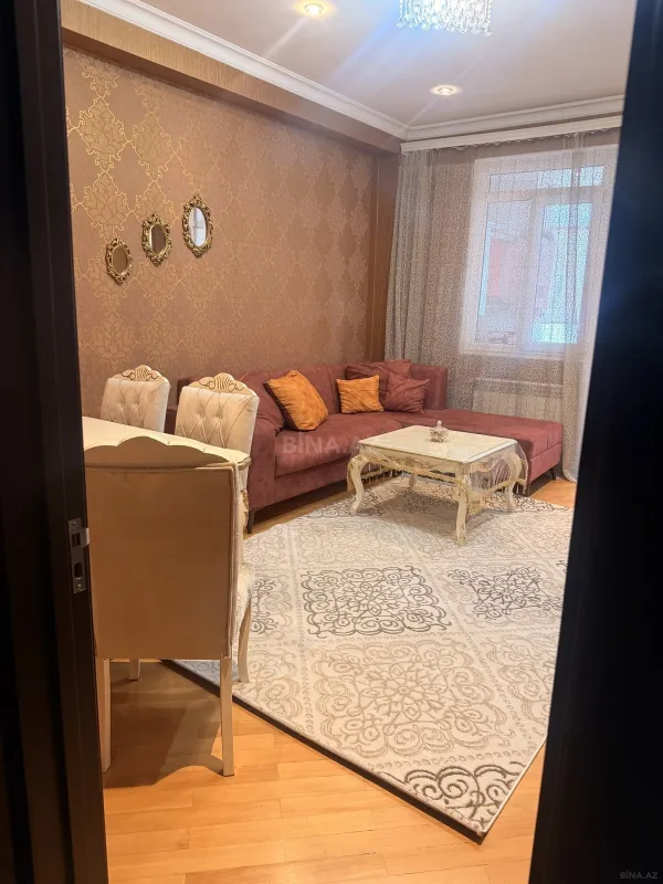 Kirayə verilir 2 otaqlı mənzil 63 m²