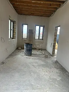 Satılır 4 otaqlı həyət evi 100 m²