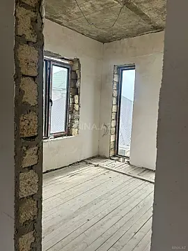 Satılır 4 otaqlı həyət evi 100 m²