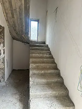 Satılır 4 otaqlı həyət evi 100 m²