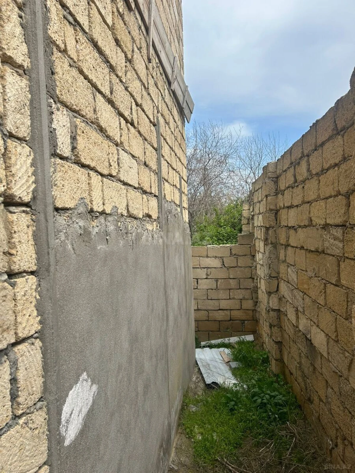Satılır 4 otaqlı həyət evi 100 m²