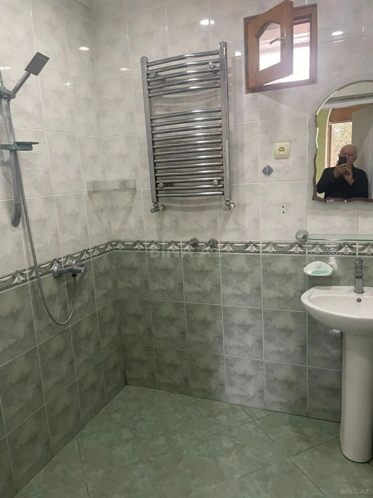 Kirayə verilir 4 otaqlı həyət evi 200 m²