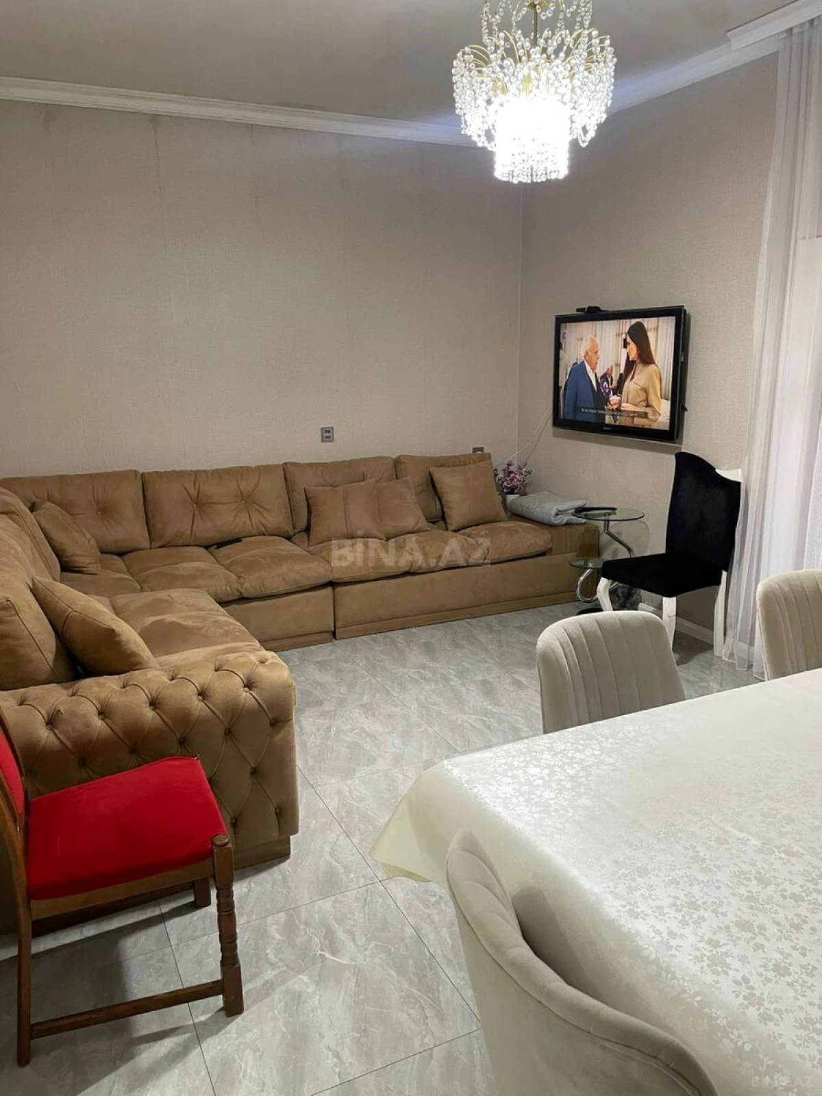 Kirayə verilir 4 otaqlı həyət evi 200 m²