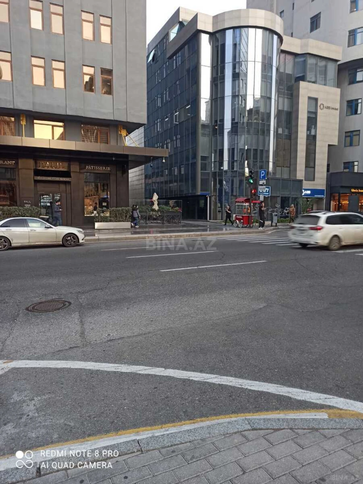 Satılır 2 otaqlı mənzil 60 m²