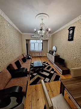 Satılır 2 otaqlı mənzil 70 m²