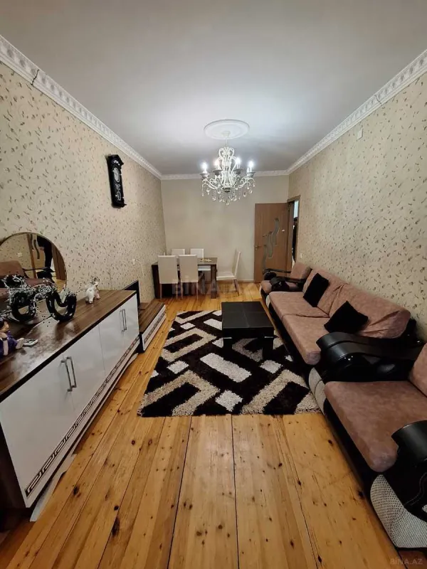 Satılır 2 otaqlı mənzil 70 m²