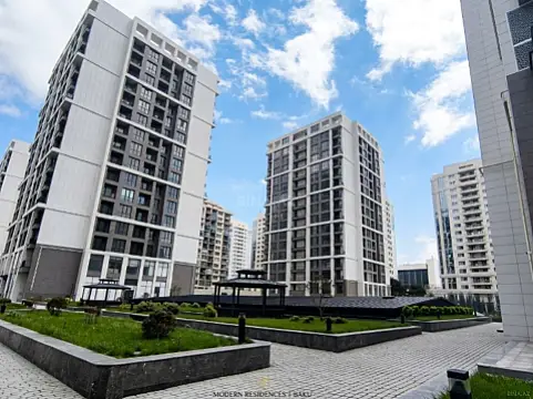 Satılır 3 otaqlı mənzil 117 m²